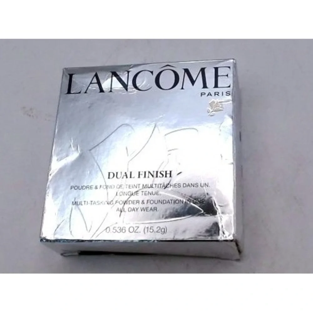 Lancome - Dual Finish Multi-Tasking Powder Foundation Powder, BRAND NEW IN BOX
